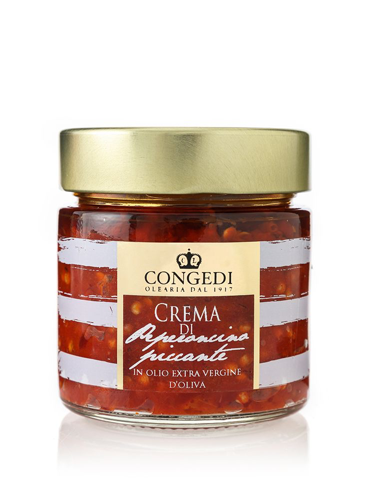 Hot chilli cream in extra virgin olive oil